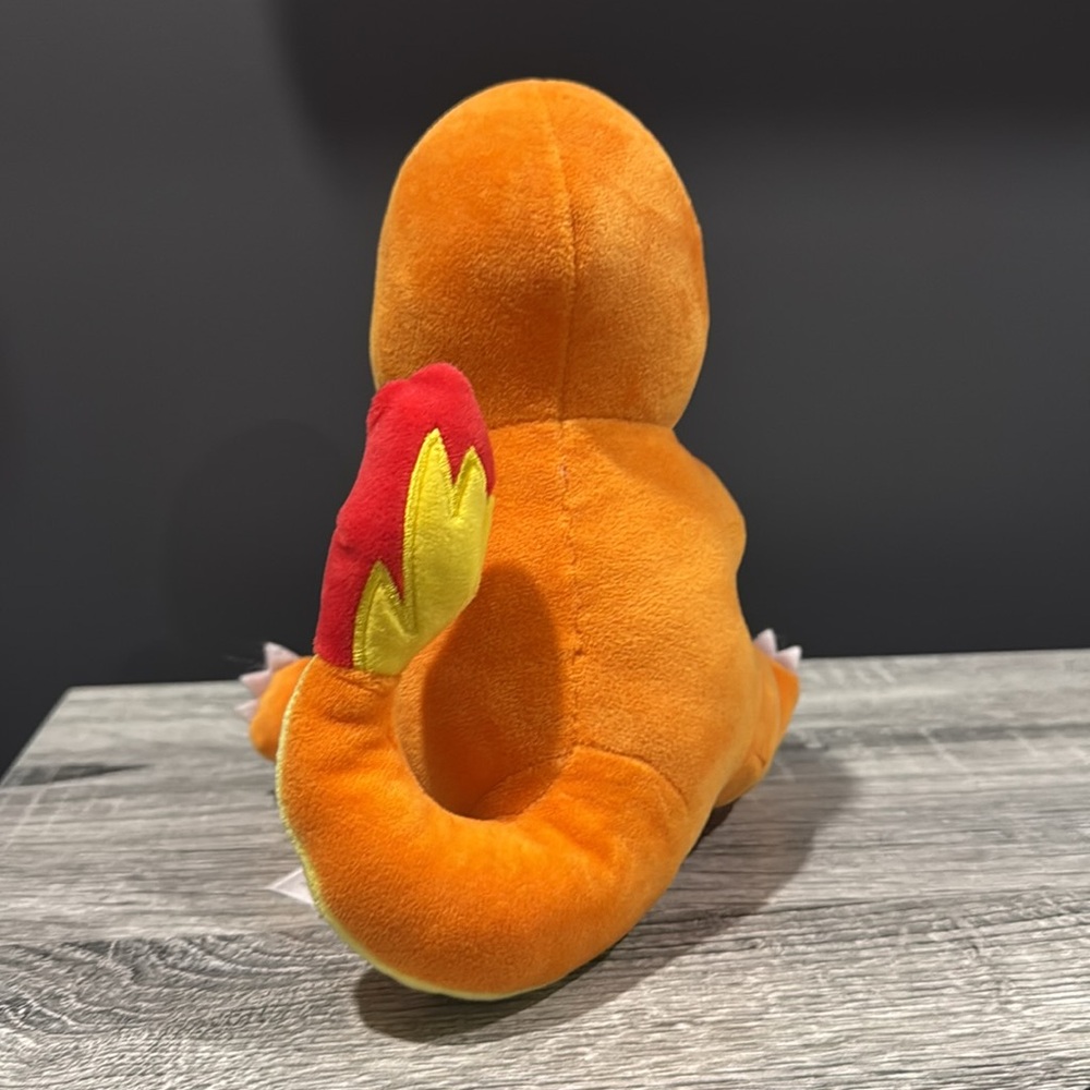 Pokémon | Charmander (2021) - Collectible 8” Stuffed Plush Toy - Picture 3 of 13